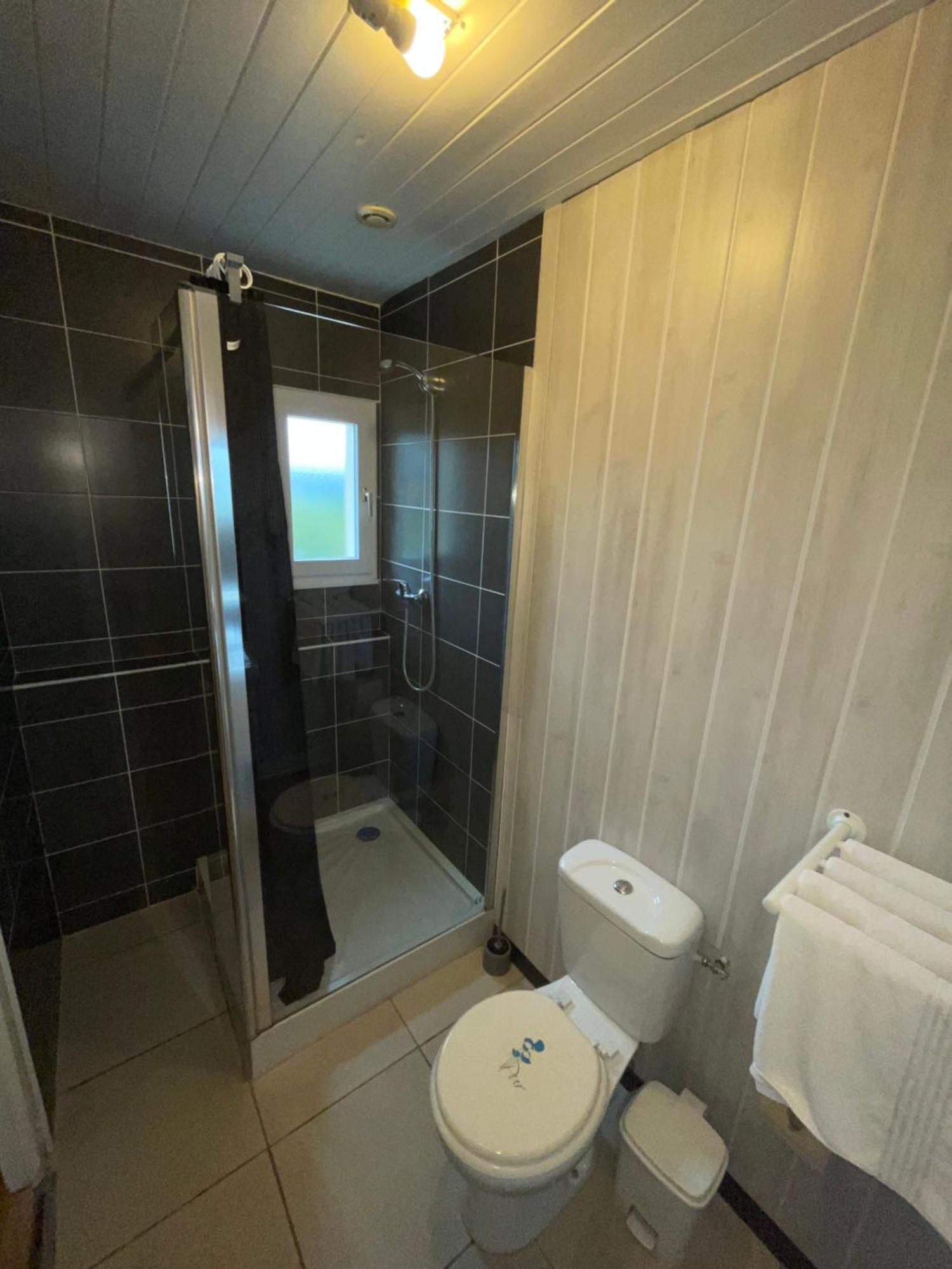 Hotel Auberge Des Charmilles Sainte-Soulle Rom bilde